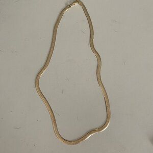 Elegant Gold Necklace